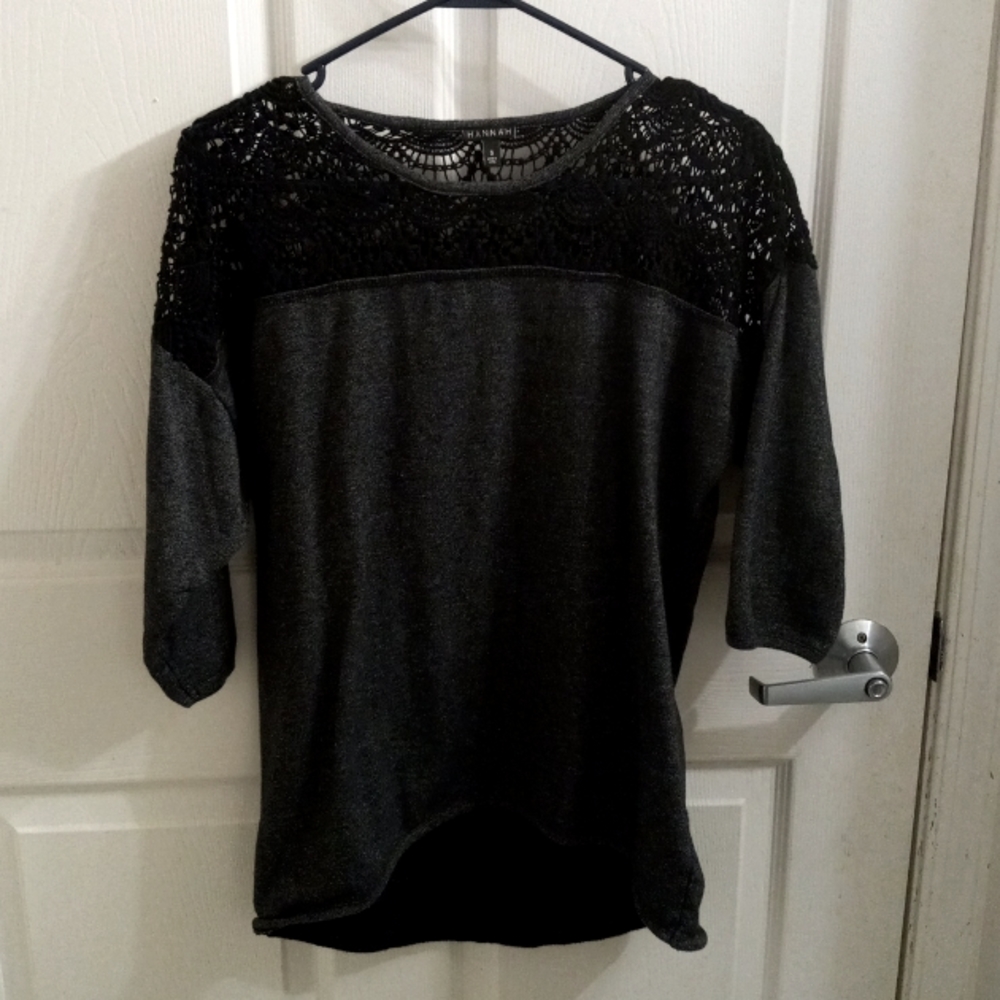 CROCHET Hannah Small Dk. Gray and Black Top 3/4 Sleeves Fall Winter